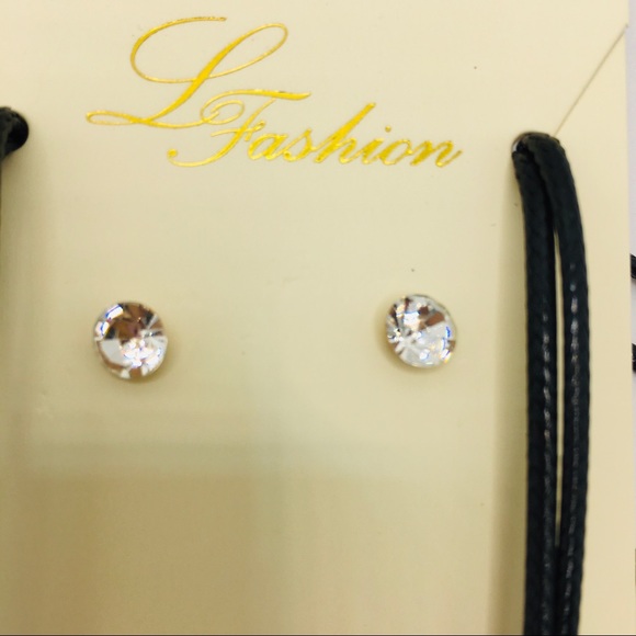 NECKLACE BLACK AND GOLD WITH CRYSTALS ! - Picture 3 of 14